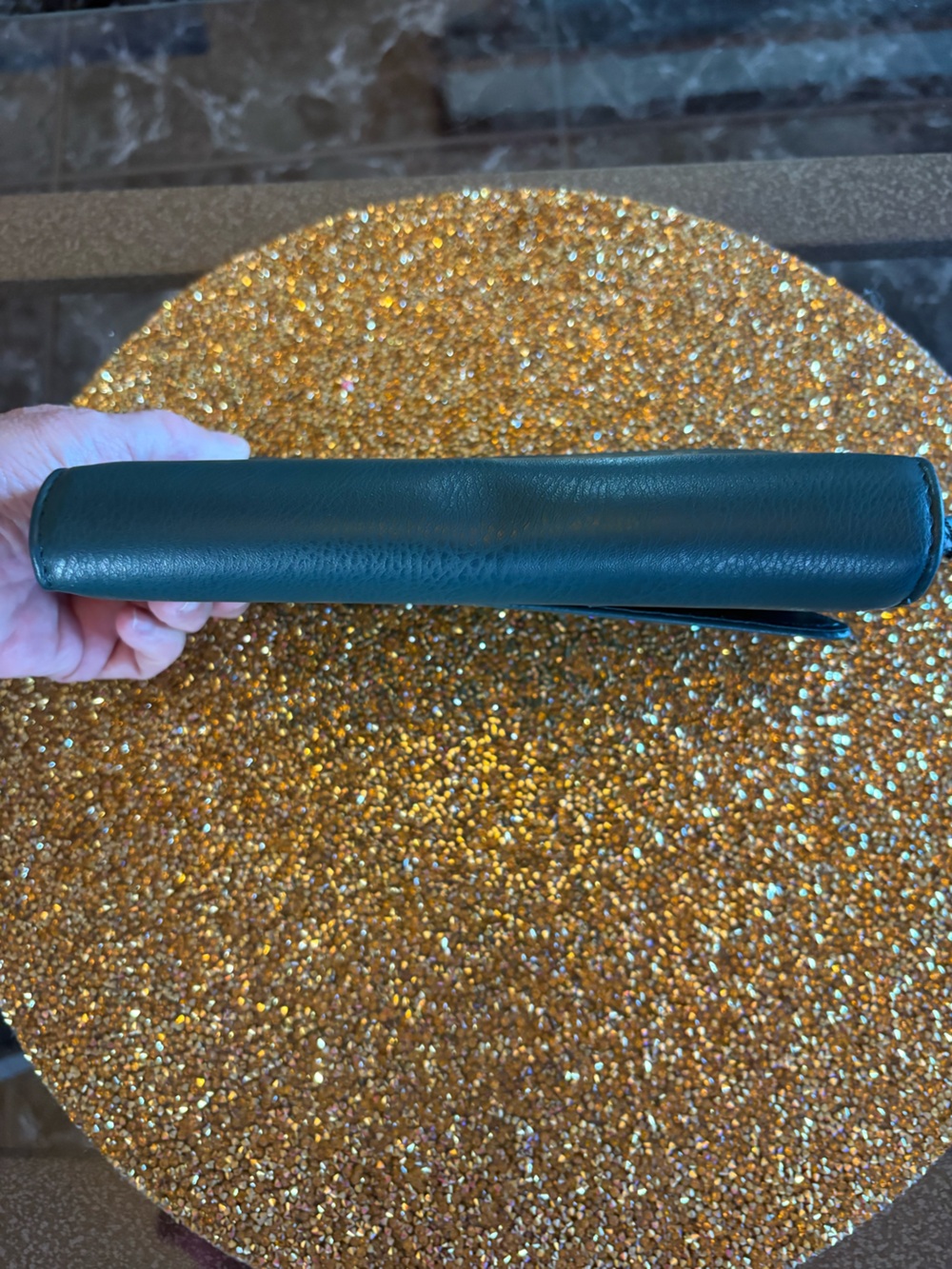 Emerald NWT Ainsley Wristlet Clutch, Snap and Zipper closure. Lots of card slots - Picture 10 of 11